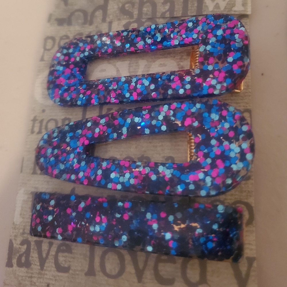 Resin barrettes